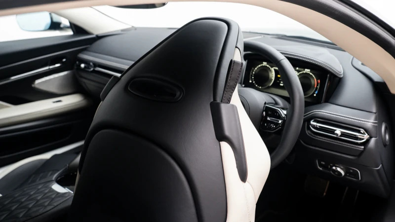 Aston Martin DB12 4.0 V8 Coupe Euro 6 Ss 680 Ps  #23