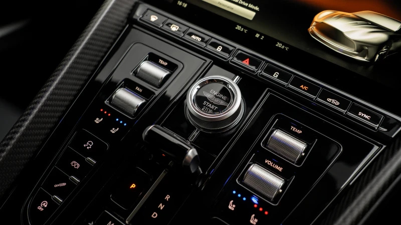 Aston Martin DB12 4.0 V8 Coupe Euro 6 Ss 680 Ps  #50