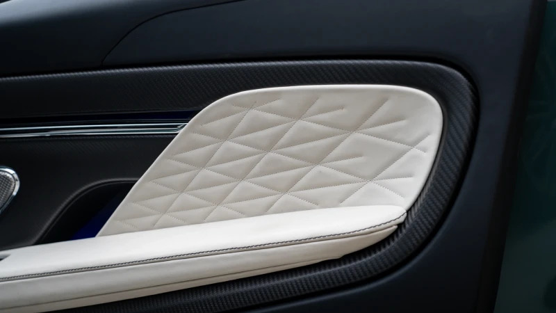 Aston Martin DB12 4.0 V8 Coupe Euro 6 Ss 680 Ps  #44