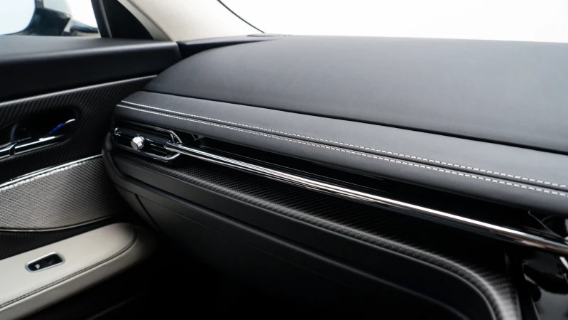 Aston Martin DB12 4.0 V8 Coupe Euro 6 Ss 680 Ps  #48