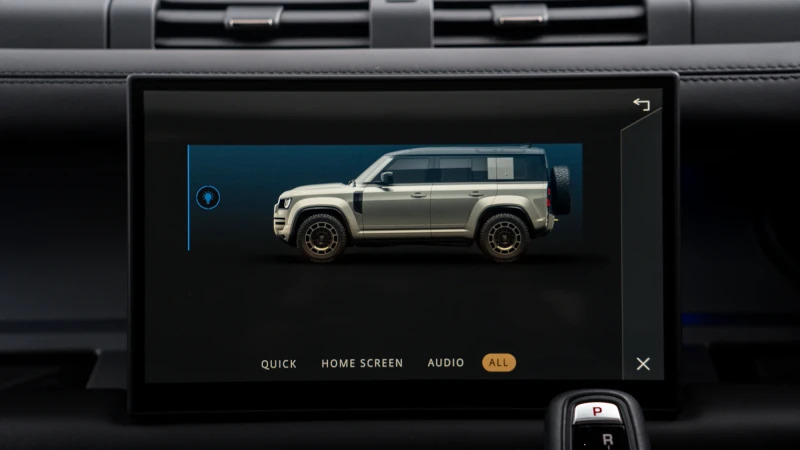Land Rover Defender 110 3.0 D350 Hard Top X-dynamic Hse 2025 Black #35