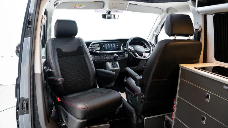 Volkswagen Transporter Sportline 2.0 Bitdi 204Ps Sportline Black Edition Panel Van Grey #8