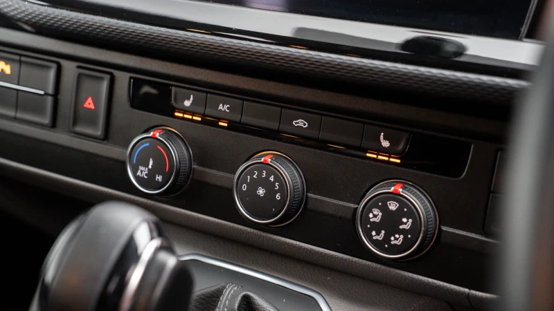 Volkswagen Transporter Sportline 2.0 Bitdi 204Ps Sportline Black Edition Panel Van Grey #54