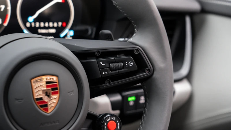 Porsche 911 -Hybrid 992 Carrera 4 Gts Pdk Euro 6 Red #23