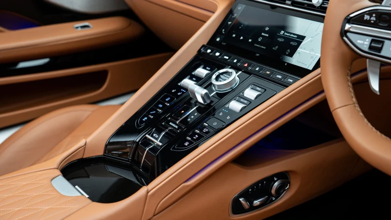 Aston Martin DB12 Volante 4.0 V8 Volante Euro 6 S S Grey #23