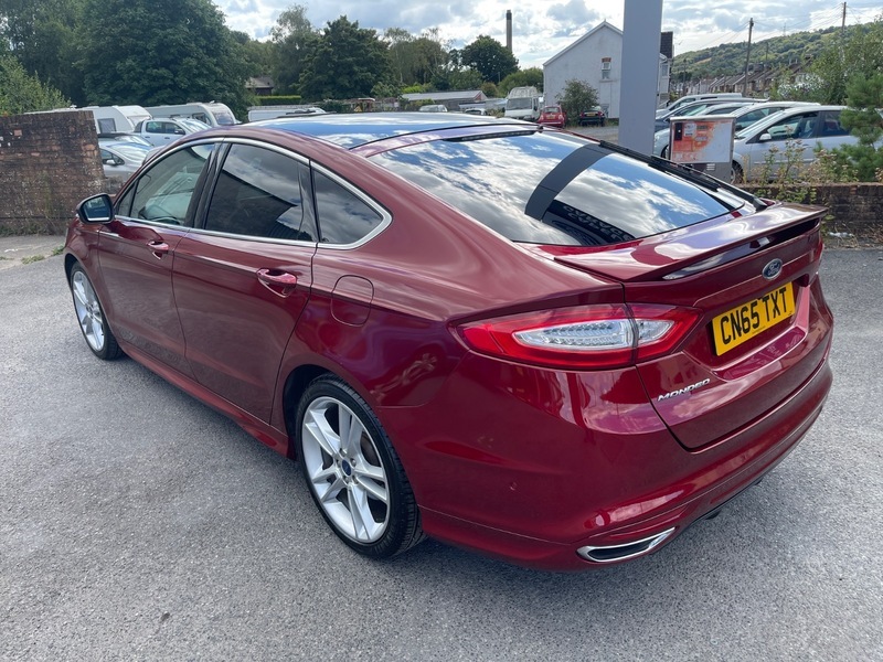 Ford Mondeo Titanium Tdci Red #5
