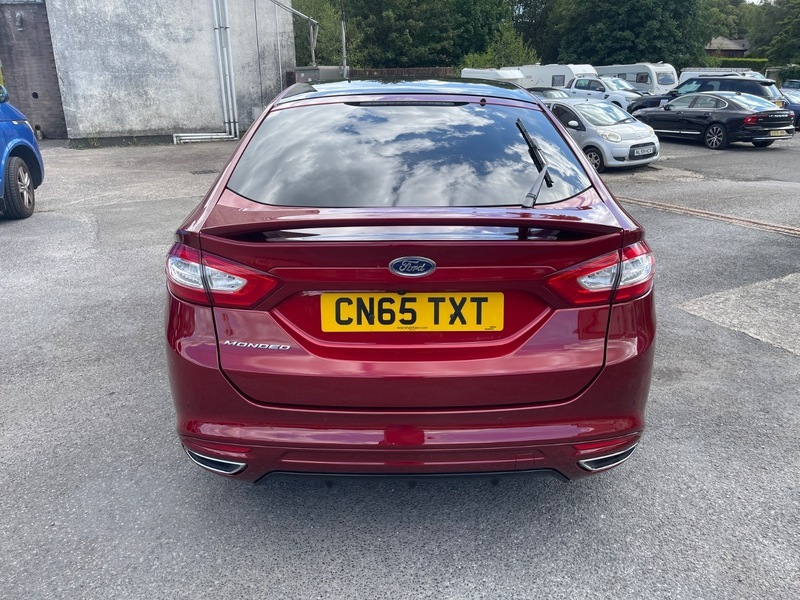 Ford Mondeo Titanium Tdci Red #6