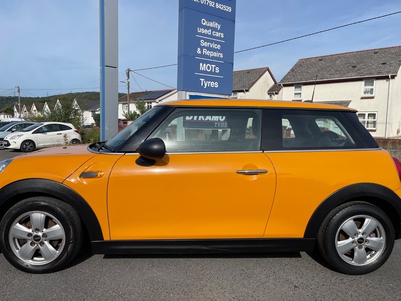 Mini Hatch One Orange #5