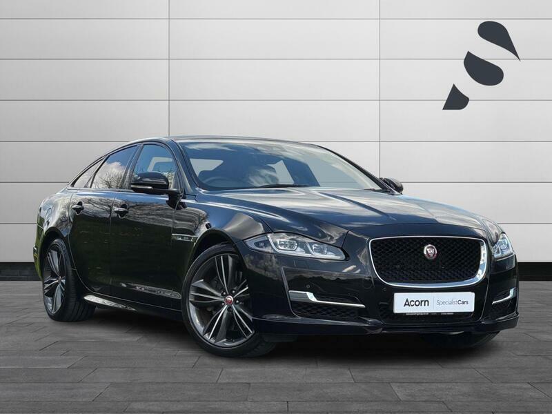 Jaguar XJ 3.0D V6 R-sport Euro 6 Ss Black