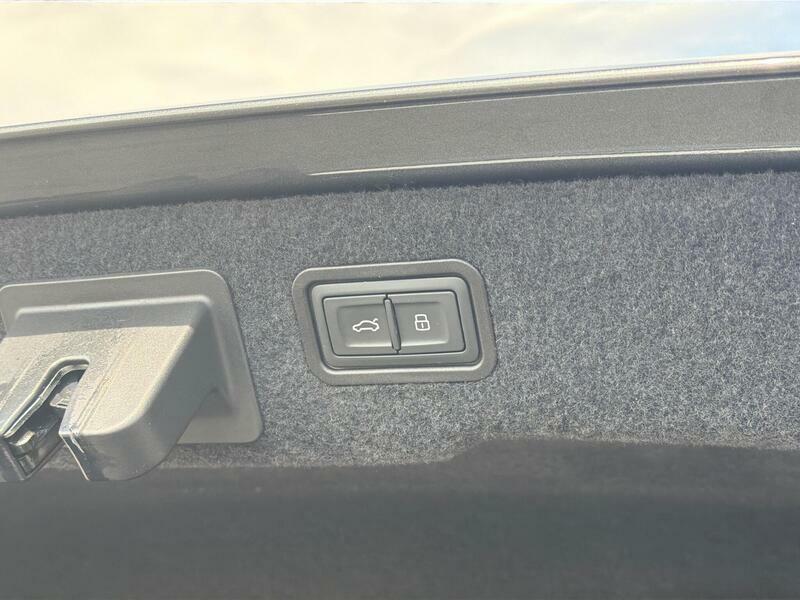 Audi A8 3.0 Tdi V6 50 Black Edition Tiptronic Quattro Euro #35