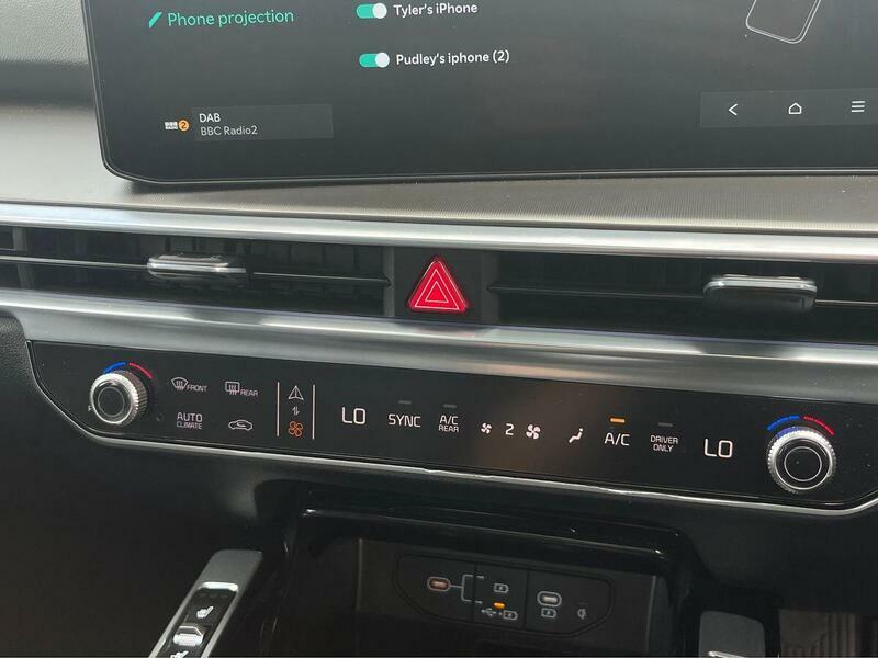 Kia Sorento 1.6 T Gdi 13.8Kwh 4 Suv Plug In Hybrid #28