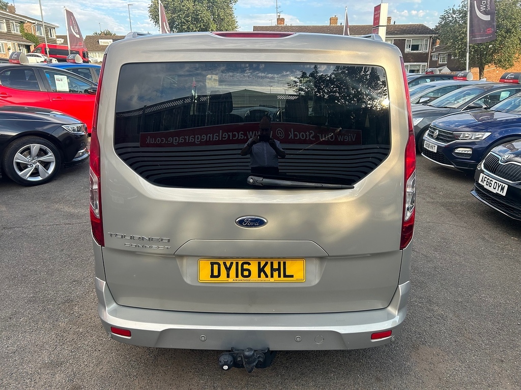 Ford Grand Tourneo Connect Tdci Titanium Silver #2