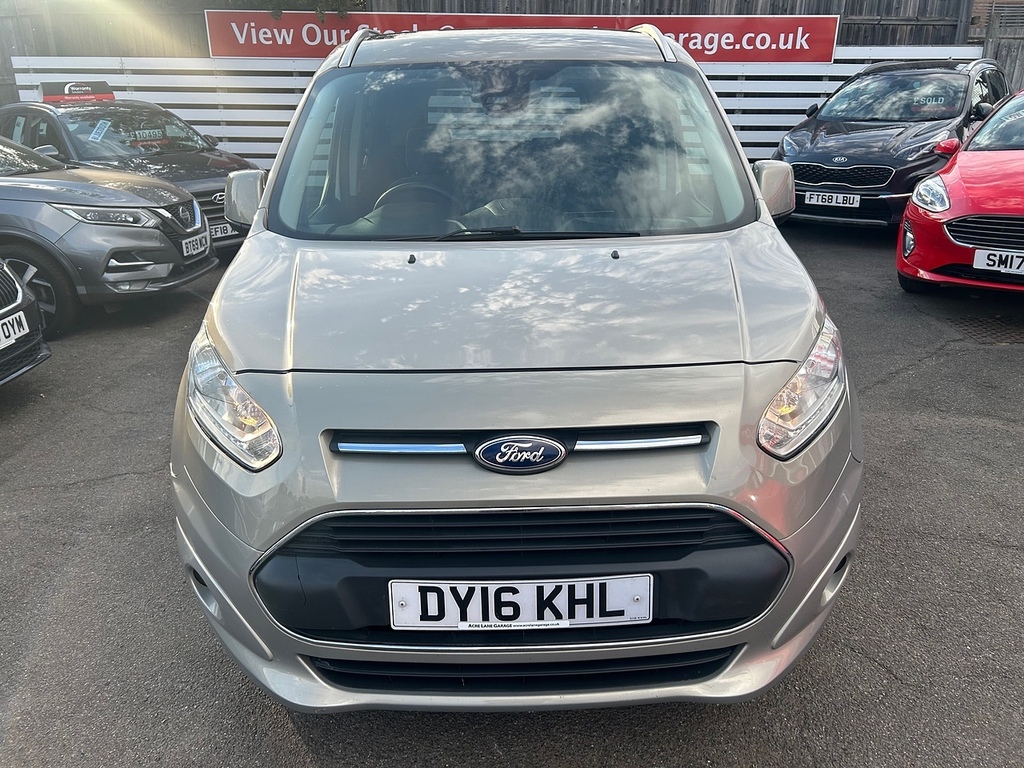 Ford Grand Tourneo Connect Tdci Titanium Silver #6
