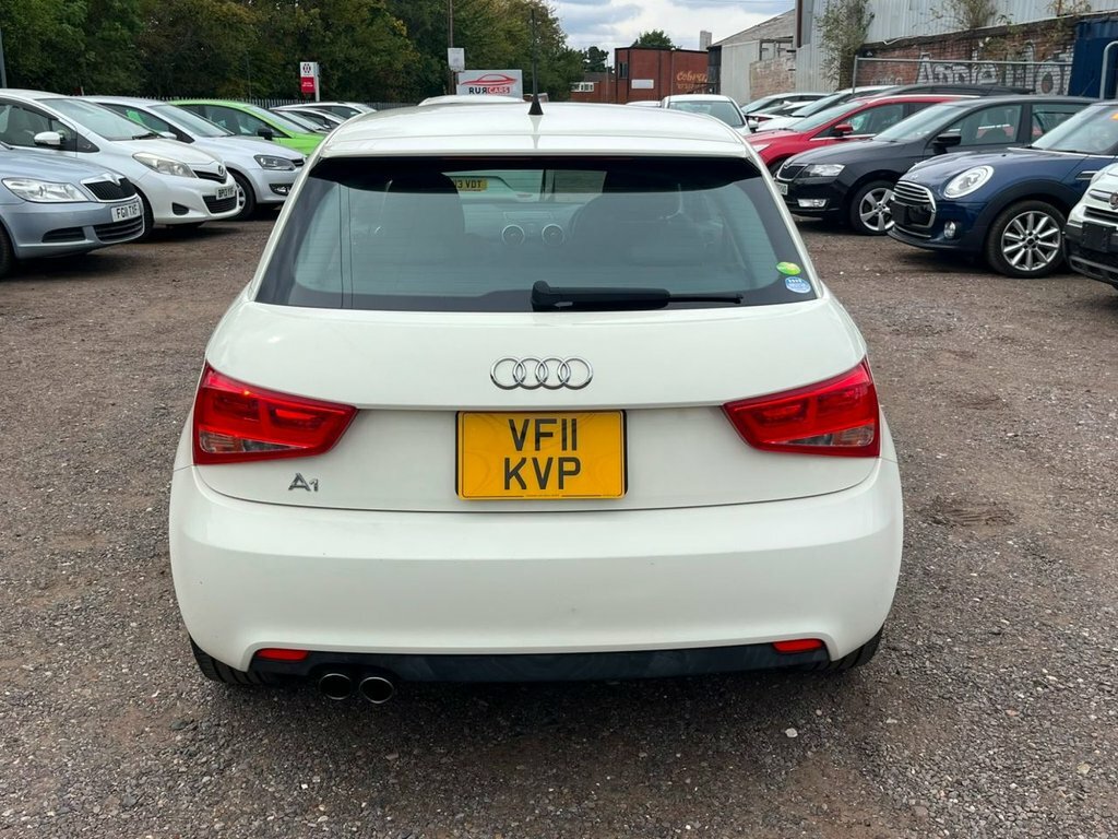 Audi A1 Hatchback VF11KVP White #5