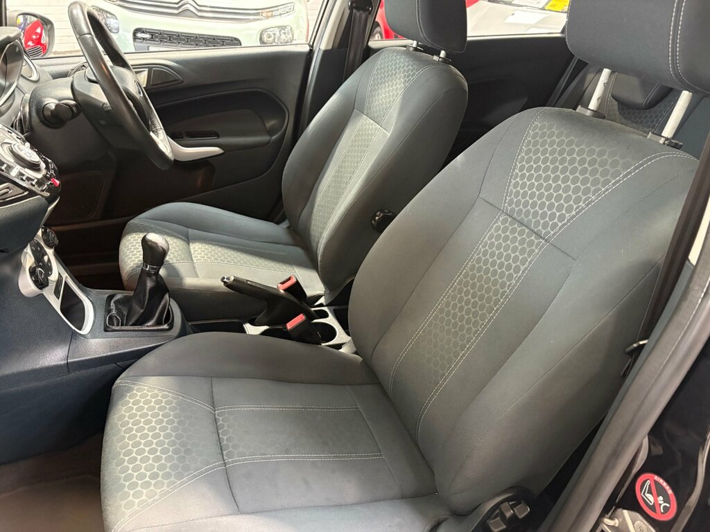 Ford Fiesta 1.2L Zetec 81 Bhp White #10