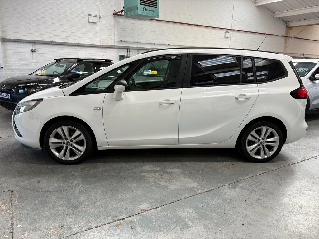 Vauxhall Zafira Tourer 2.0 Cdti Exclusiv Mpv Euro 5 13 White #2