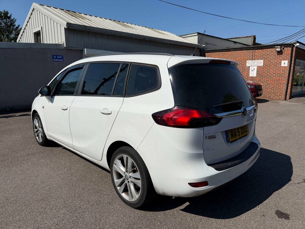 Vauxhall Zafira Tourer 2.0 Cdti Exclusiv Mpv Euro 5 13 White #3
