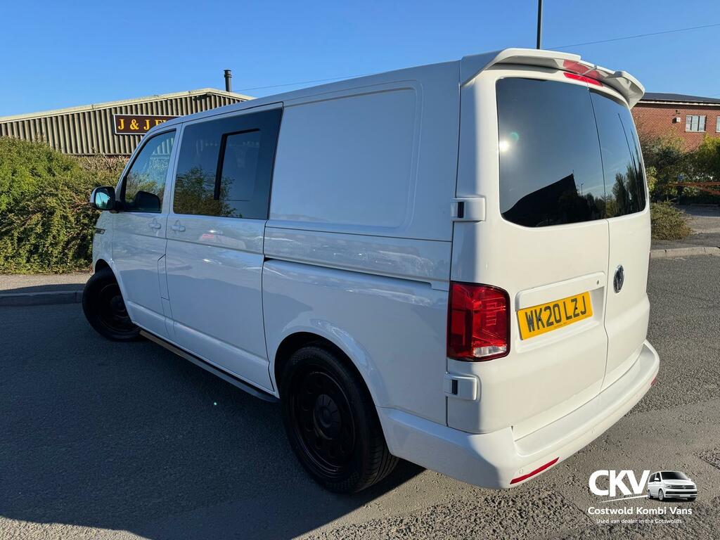 Volkswagen Transporter Highline White #5