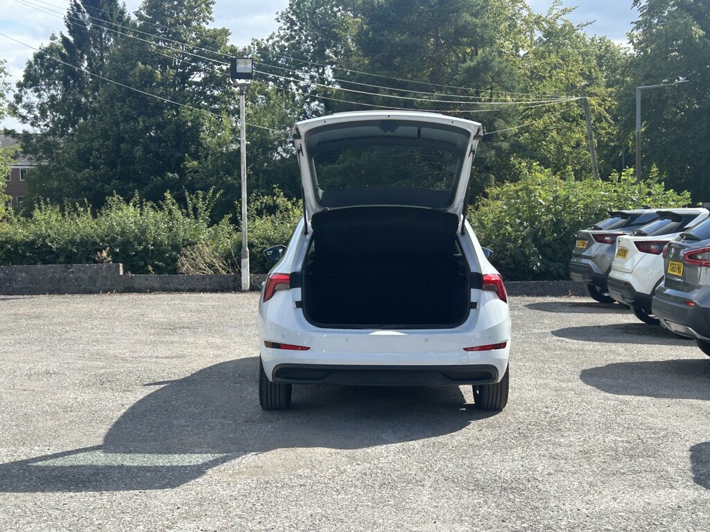 Skoda Scala 1.5 Tsi Se White #5