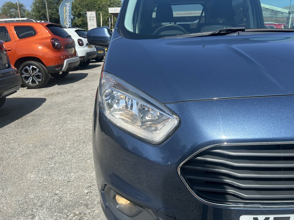Ford Tourneo Courier Wheelchair Accessible Vehicle Wav  #30