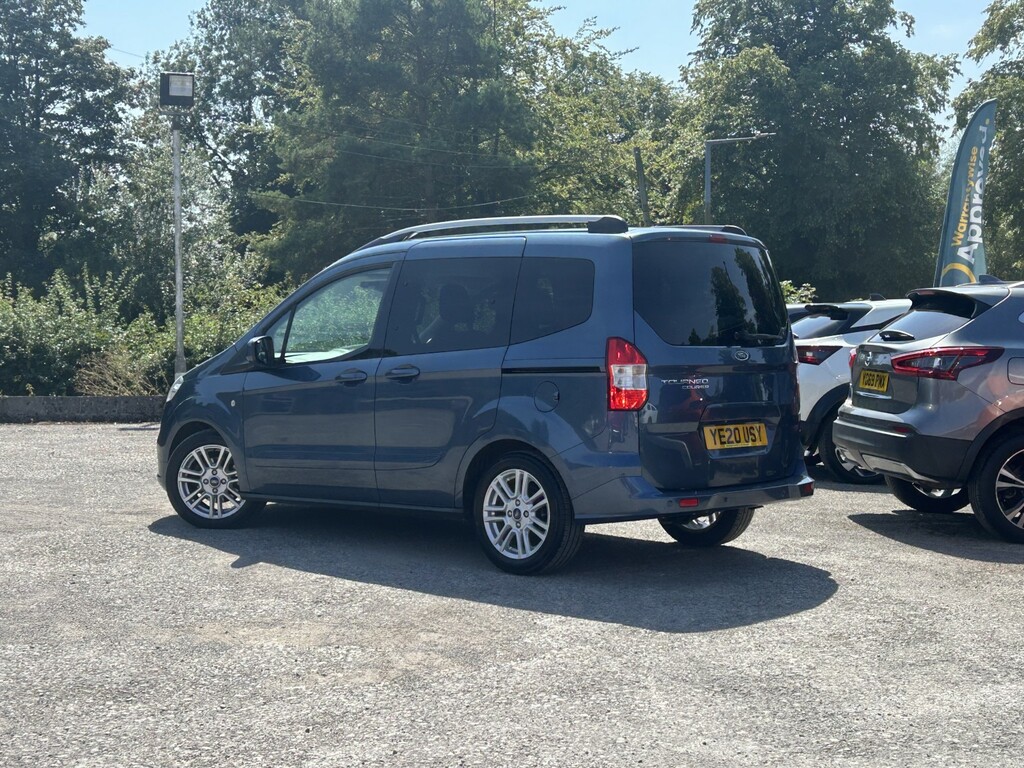 Ford Tourneo Courier 1.5 Tdci Titanium Blue #3