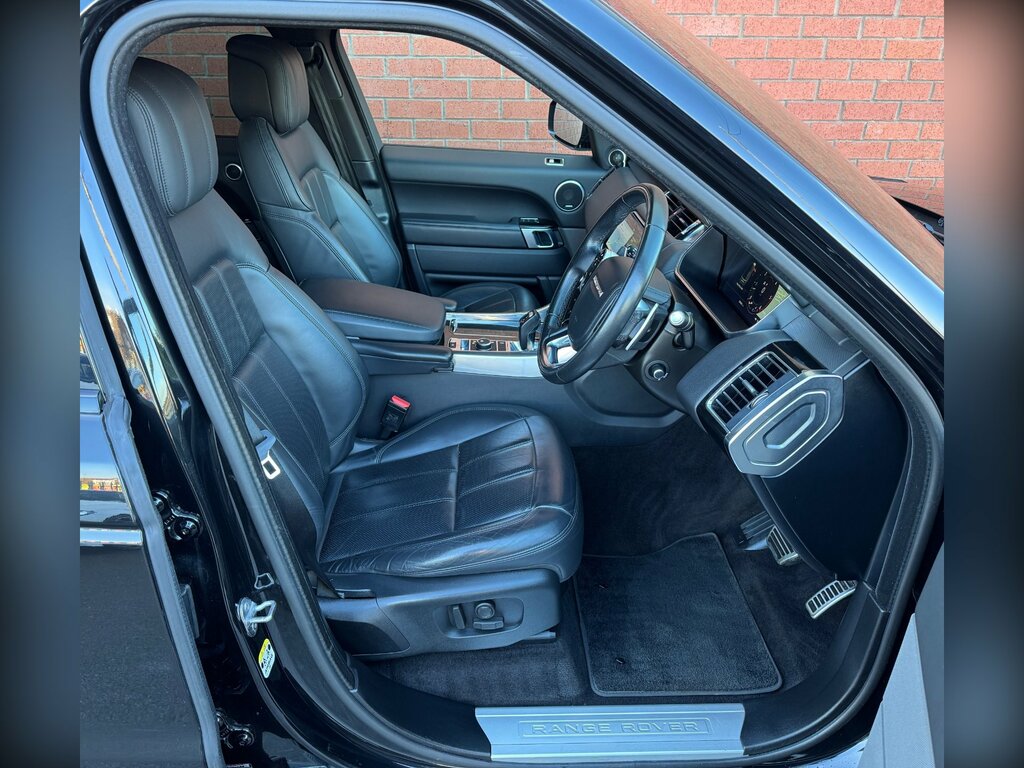 Land Rover Range Rover Sport 3.0 D300 Dynamic 2022 Black #17