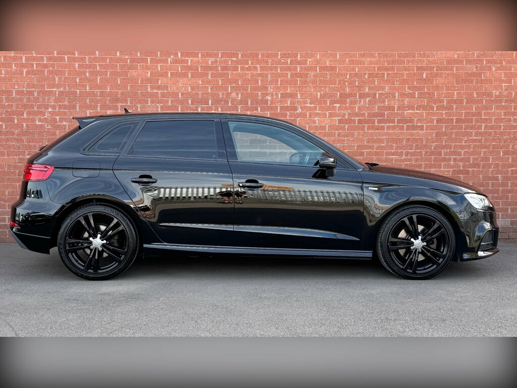 Audi A3 2.0 Tdi 35 S Line Sportback S Tronic Euro 6 Black #2