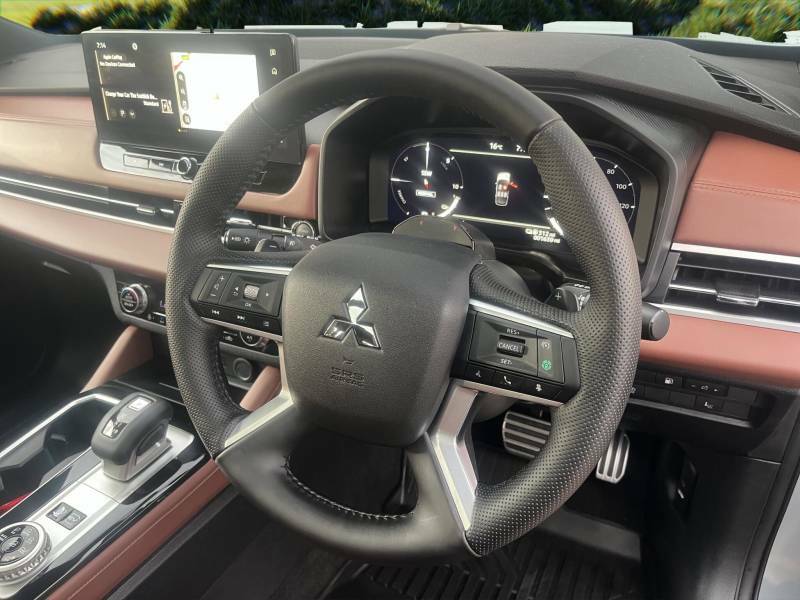 Mitsubishi Outlander 2.4H Twinmotor 13.8Kwh Design Cvt 4Wd Euro 6 Ss Red #19