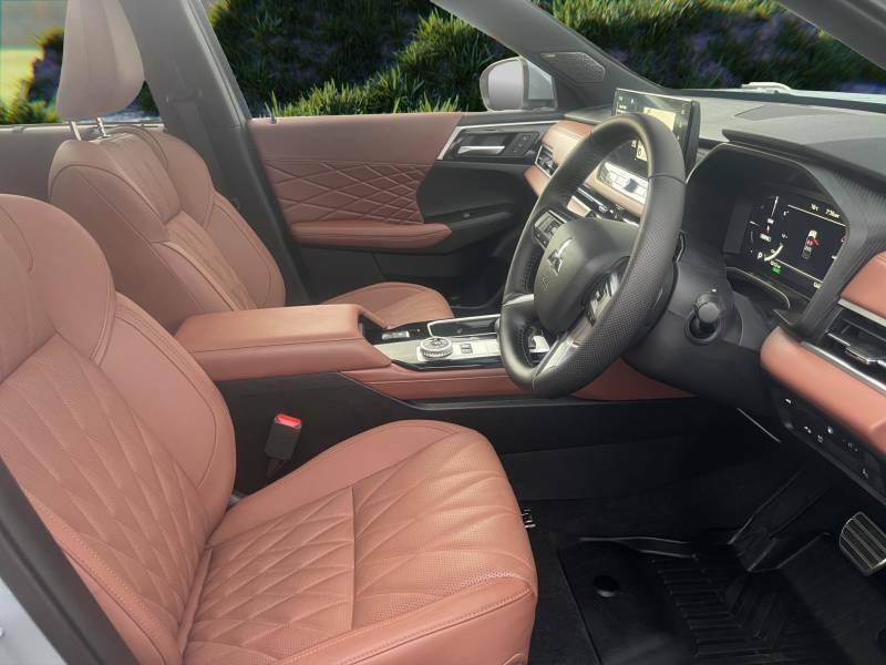 Mitsubishi Outlander 2.4H Twinmotor 13.8Kwh Design Cvt 4Wd Euro 6 Ss Red #10