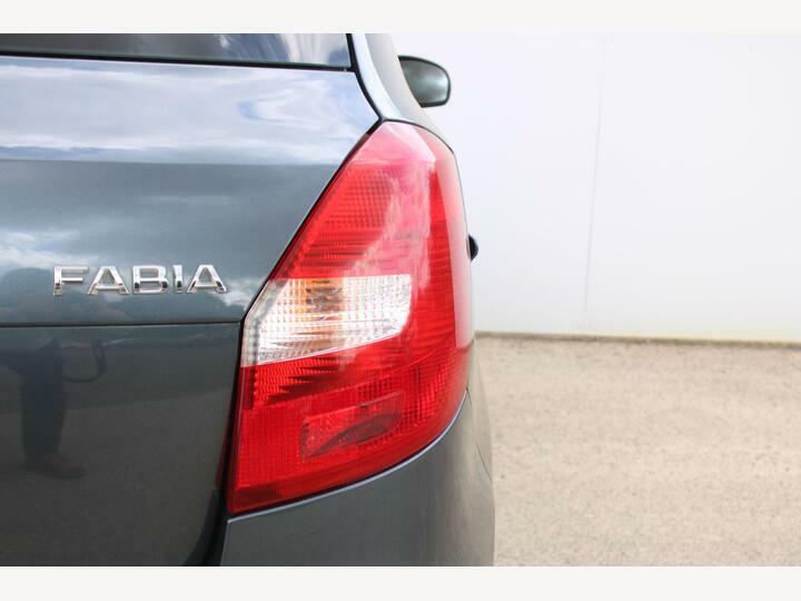 Skoda Fabia 1.4 Tsi Vrs S2000 Dsg Euro 5 Grey #10