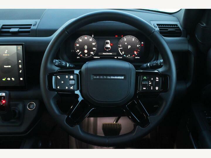 Land Rover Defender 110 2.0 P300e S 110 Estate Green #21