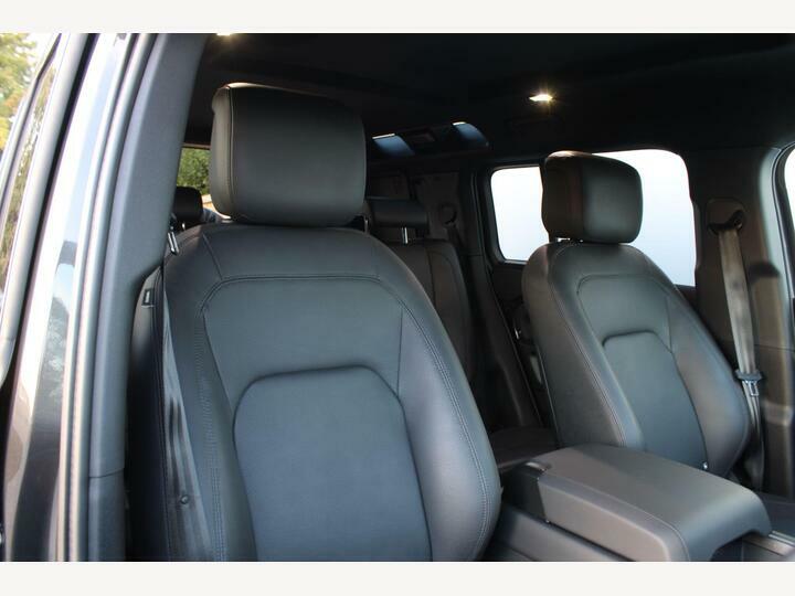 Land Rover Defender 110 2.0 P300e S 110 Estate Green #23