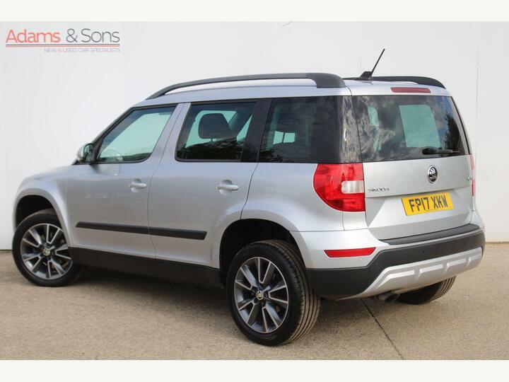 Skoda Yeti 1.2 Tsi Se Drive Outdoor Euro 6 Ss Silver