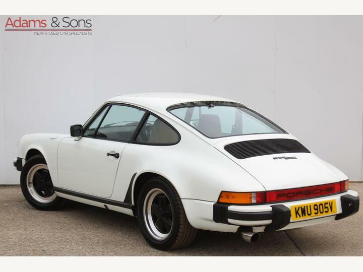 Porsche 911 3.0 Classic Sc White