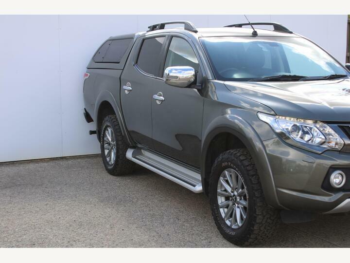Mitsubishi L200 2.4 Di-d Dc Barbarian 4Wd Euro 6 WN18VUY Green #2