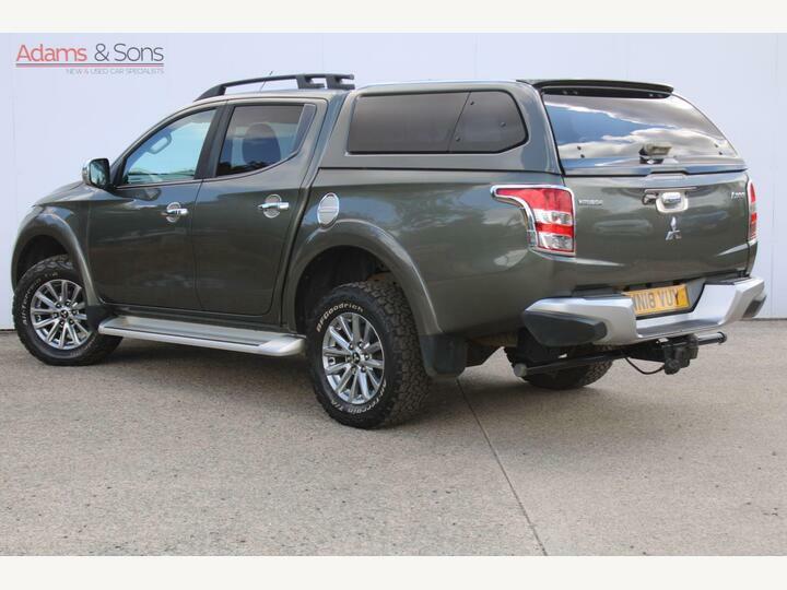 Mitsubishi L200 2.4 Di-d Dc Barbarian 4Wd Euro 6 Green