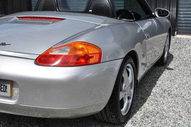 Porsche Boxster 2.7 986 Convertible 259 Gkm, 204 Silver #32