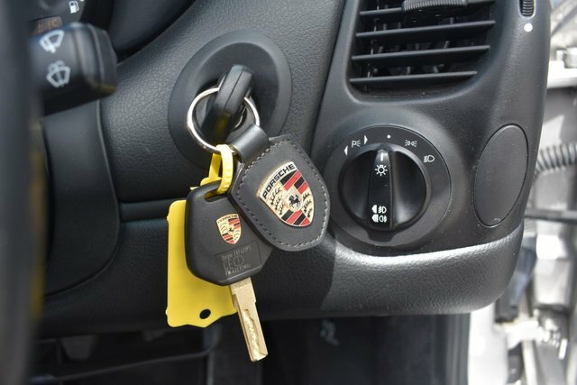 Porsche Boxster 2.7 986 Convertible 259 Gkm, 204 Silver #33