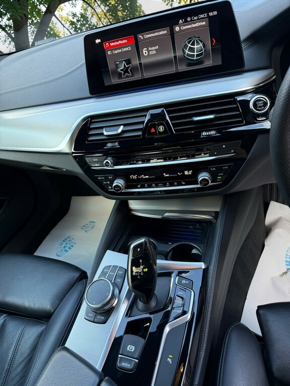 BMW 5 Series 520D M Sport Touring Grey #19