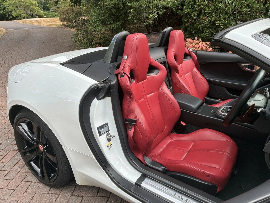 Jaguar F-Type 3.0 V6 White #2