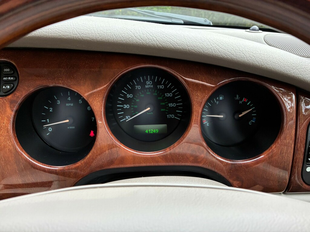 Jaguar XK8 4L Null Blue #12