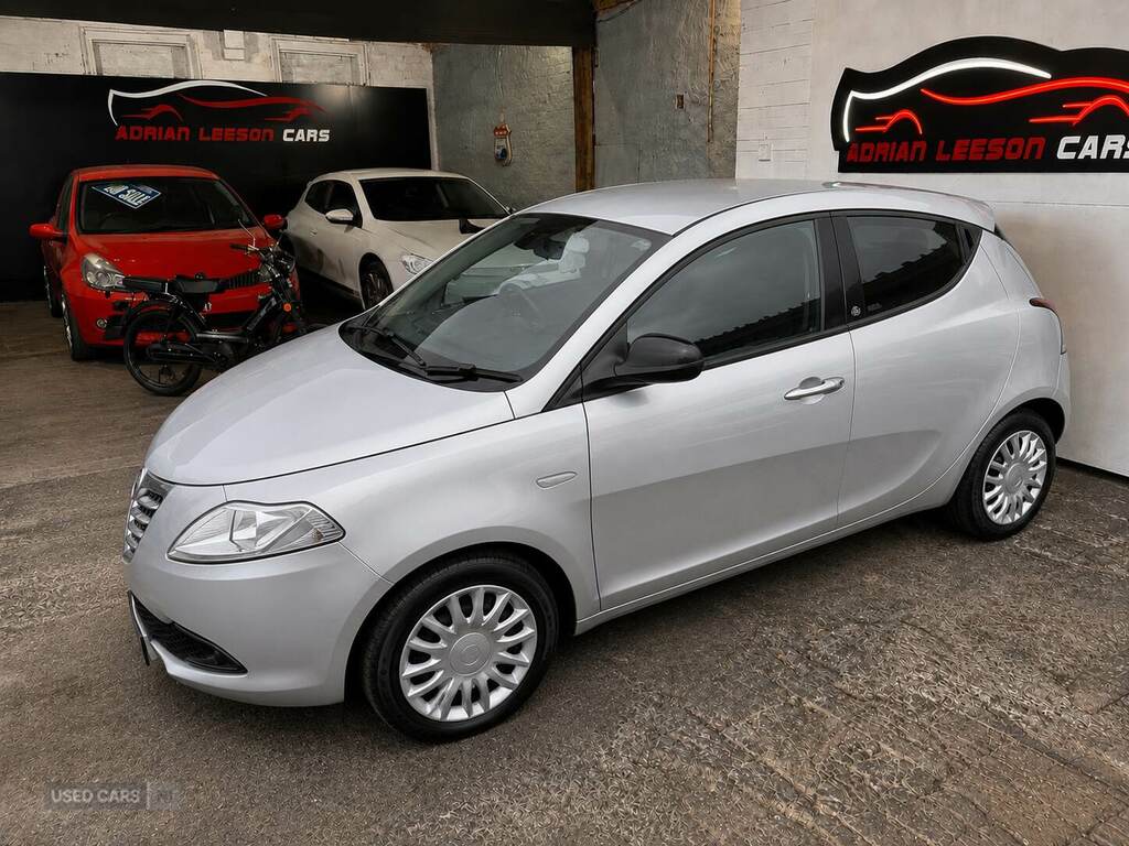 Chrysler Ypsilon 1.2 S Silver