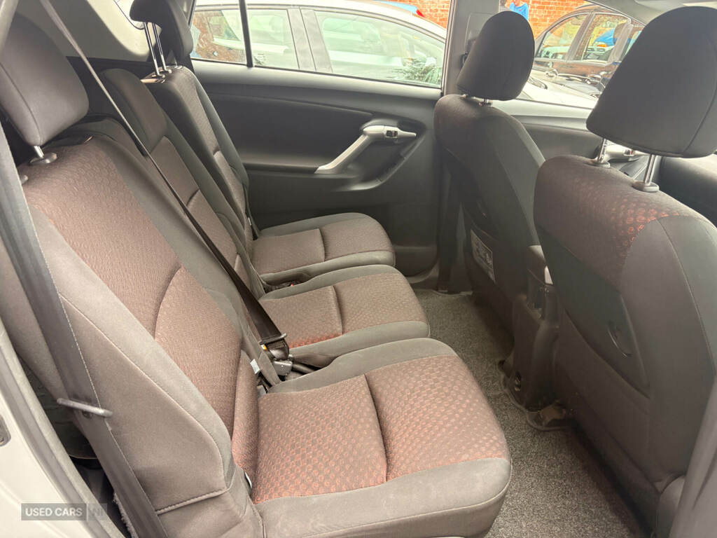Toyota Verso 2.0 D-4d Tr Lthr Pan Rf Silver #5