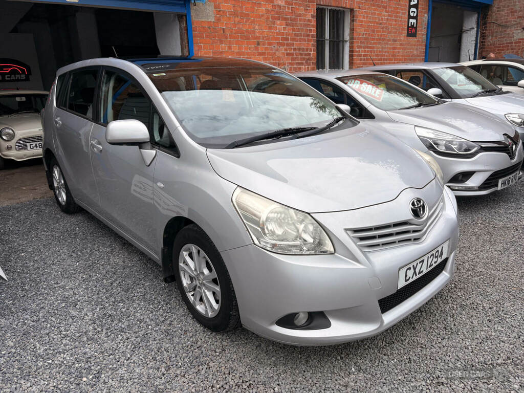 Toyota Verso 2.0 D-4d Tr Lthr Pan Rf Silver #3