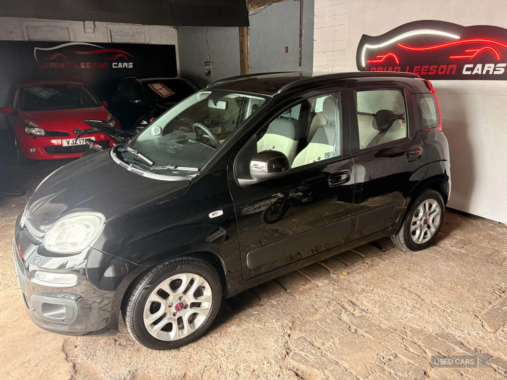 Fiat Panda Lounge Black