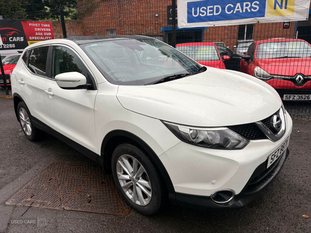 Nissan Qashqai 1.5 Dci Tekna 2Wd Euro 5 Ss Black #1