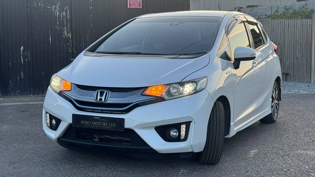 Honda Fit Hatchback White #2