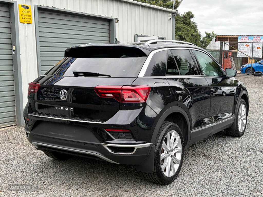 Volkswagen T-Roc 1.6 Tdi Sel Black #3