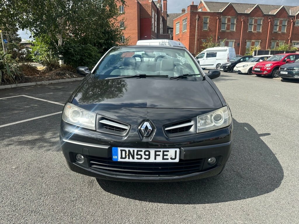 Renault Megane 1.6L Dynamique S Black #2