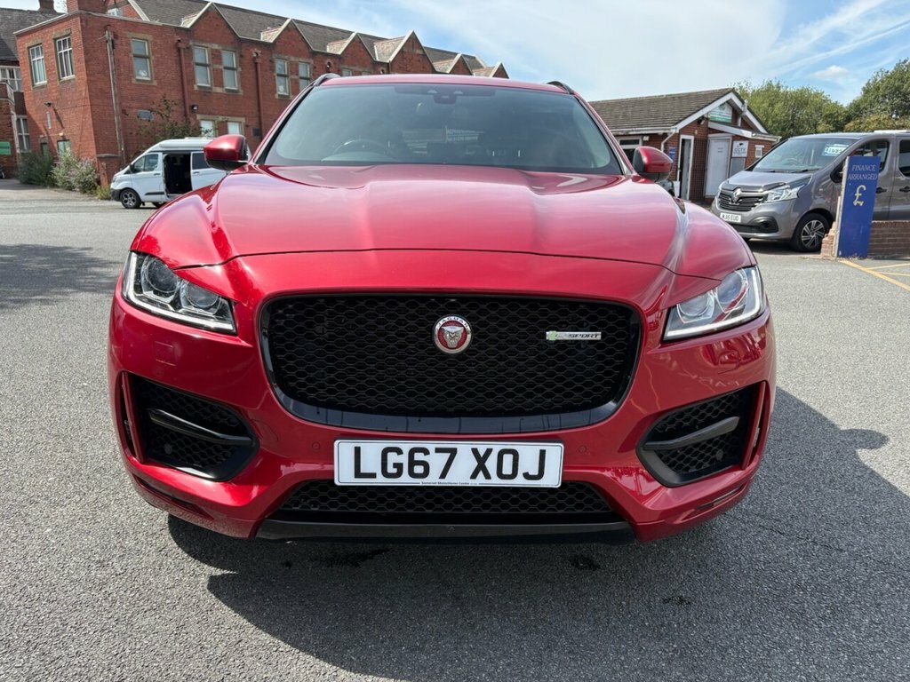 Jaguar F-Pace 2L R-sport Red #3